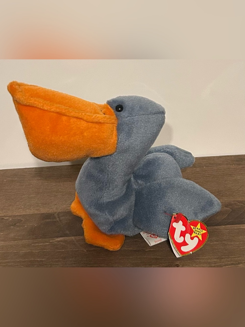 RETIRED - Ty Beanie Baby - Scoop - The Pelican - 1996